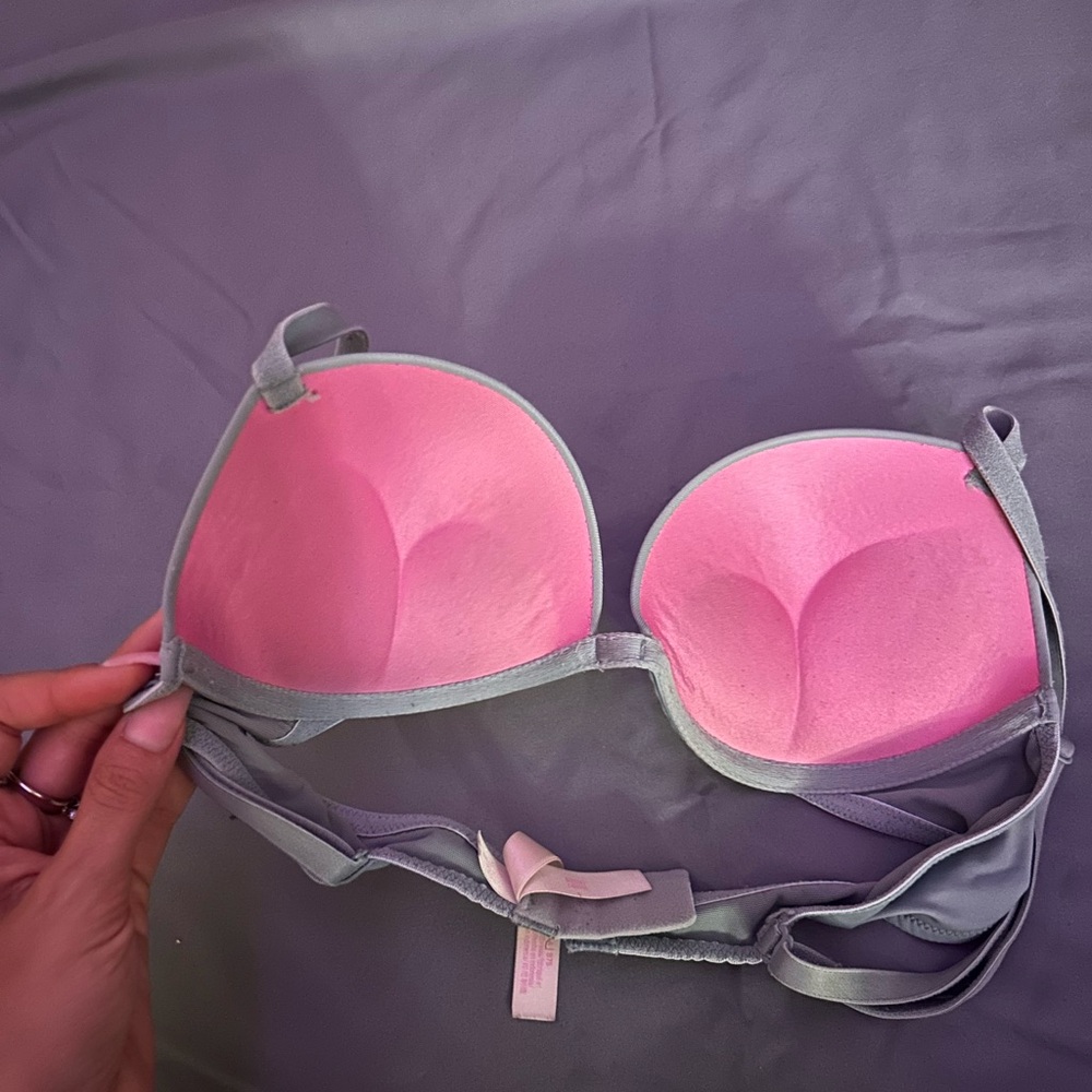 Bra - Picture 3 of 4